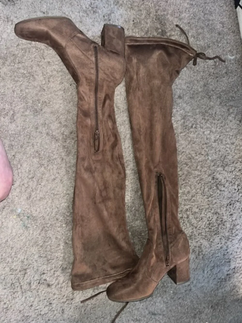 Forever21 over the knee boots sz 9 EUC